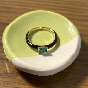 Mejuri Monochrome Green Topaz Ring
